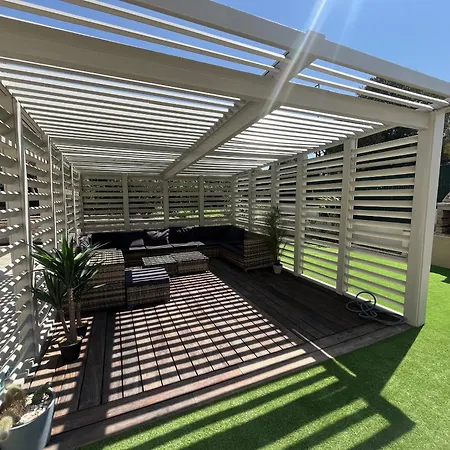 Willa Neuve Avec Piscine 240m2 Capacite 10 Pers,